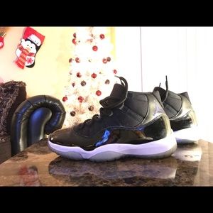 Jordan retro 11‘s